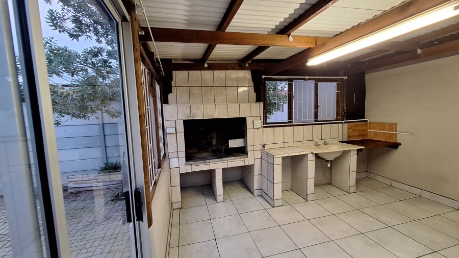 3 Bedroom Property for Sale in Port Owen Western Cape